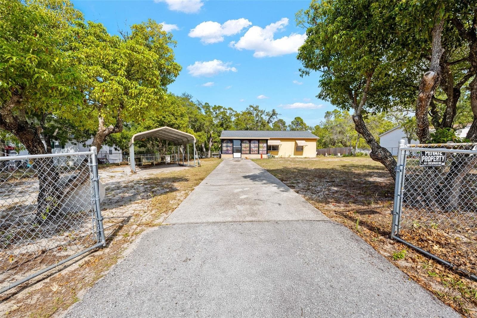 17322 Harmony Dr photo 3