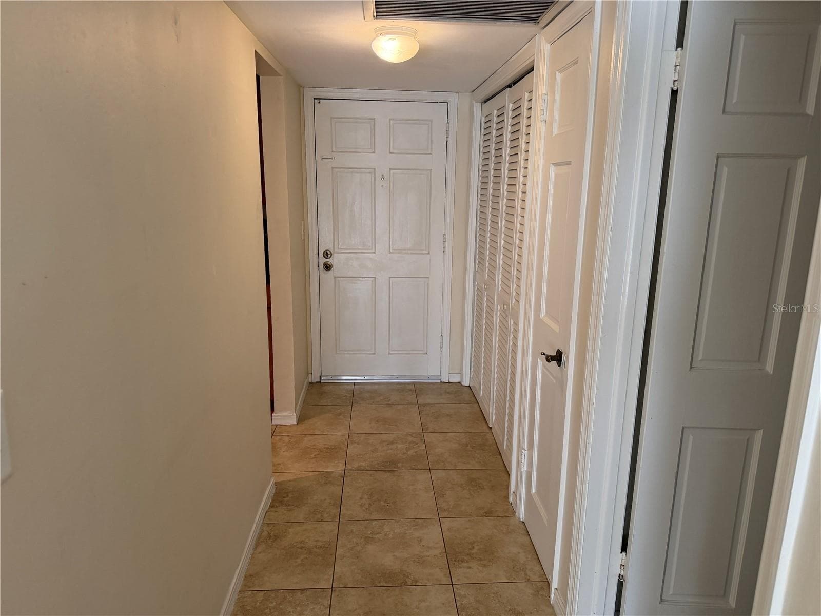 10335 Carrollwood Ln #116 photo 3