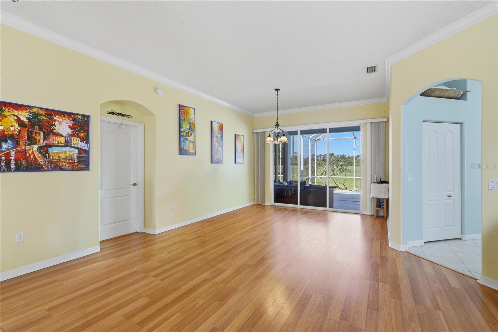 758 Planters Manor Way photo 5