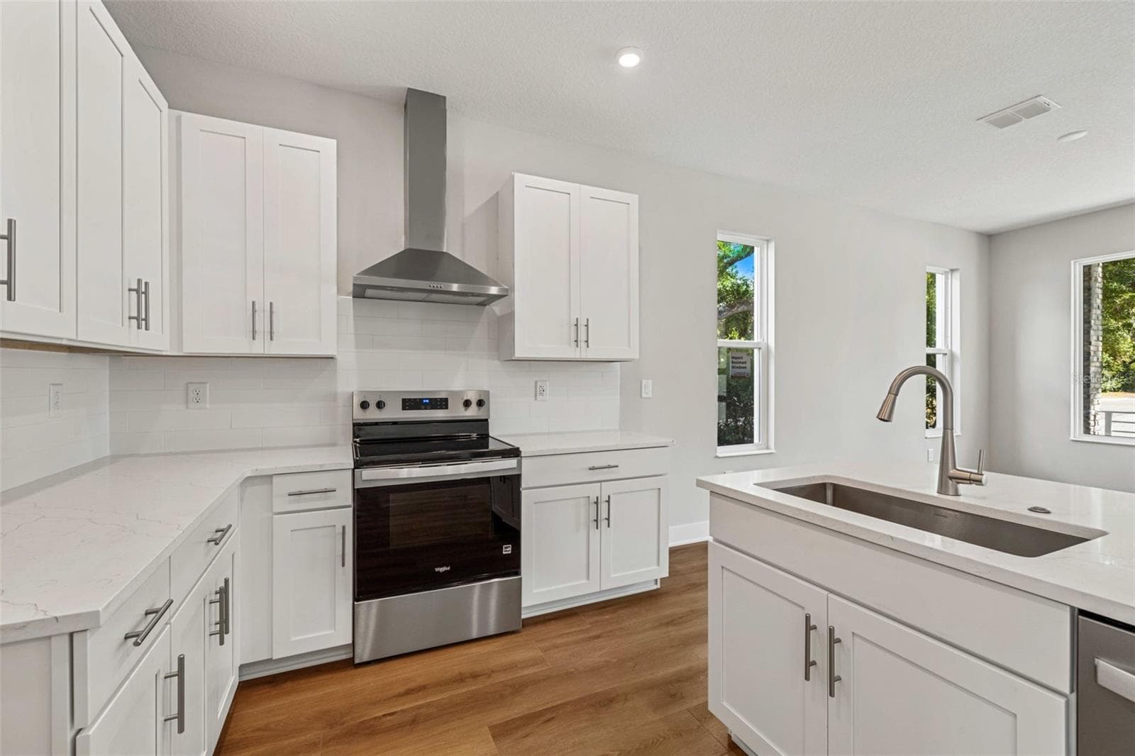 1005 W Cypress St #1 photo 2