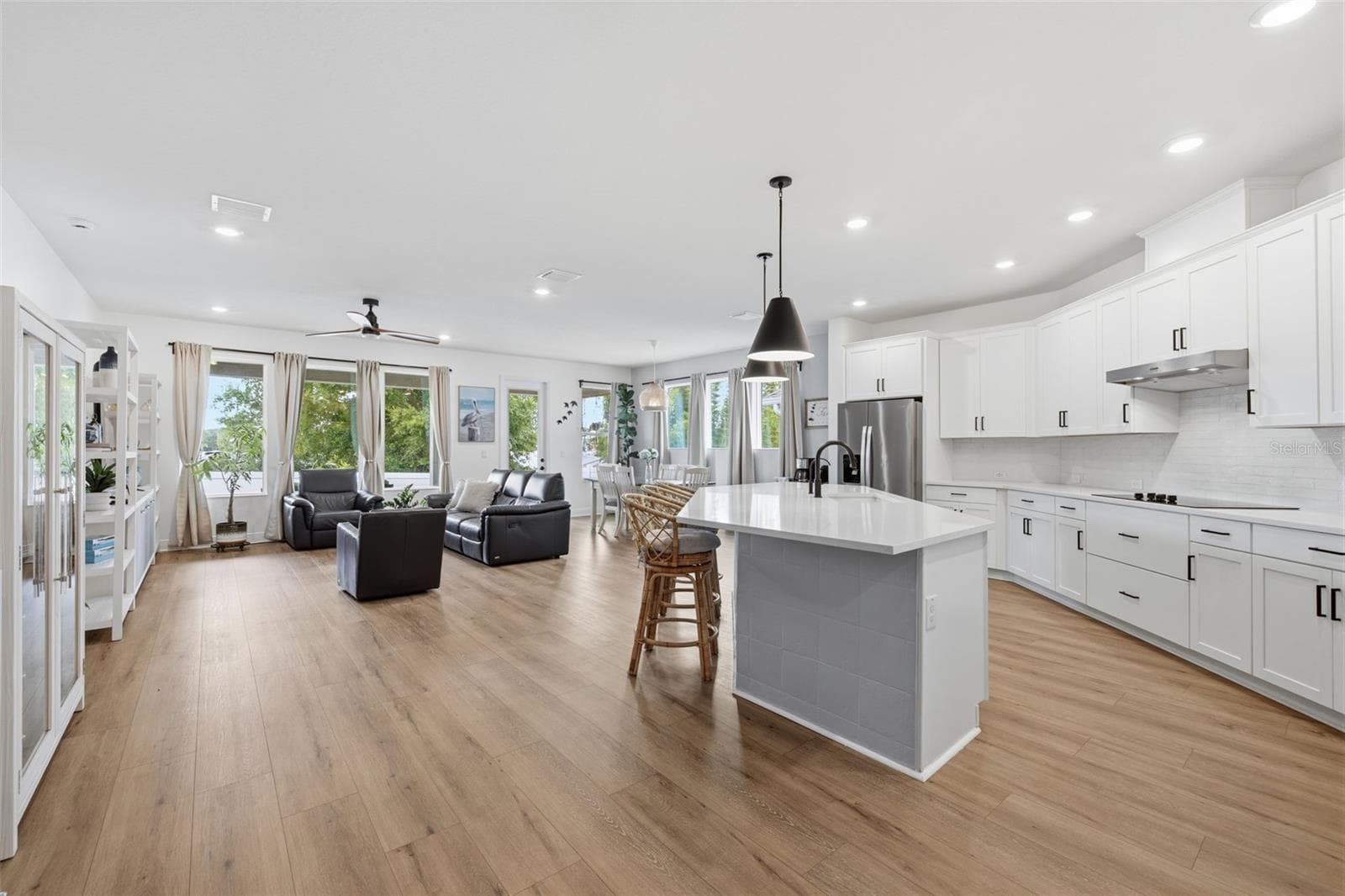 1455 Gopher Loop photo 4