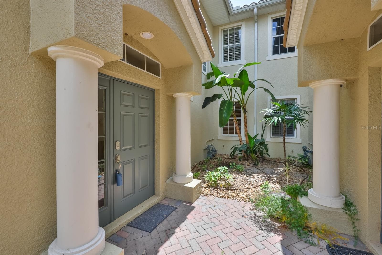 1368 Emerald Dunes Dr photo 3