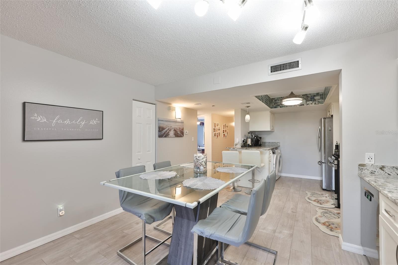 5400 Park St N #208 photo 3
