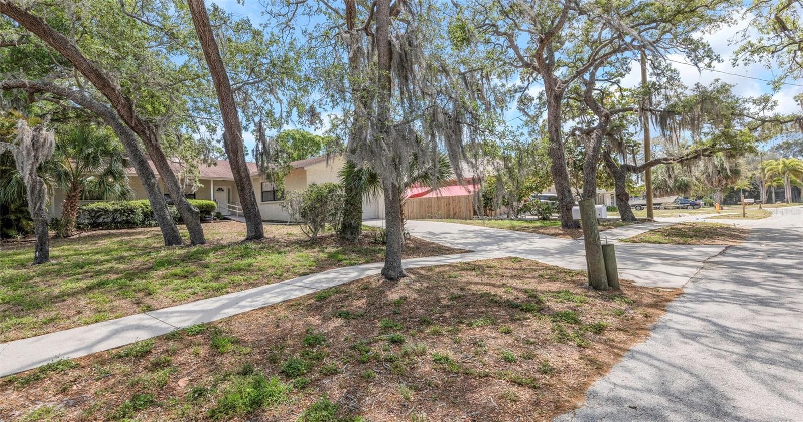753 Seminole Blvd photo 4