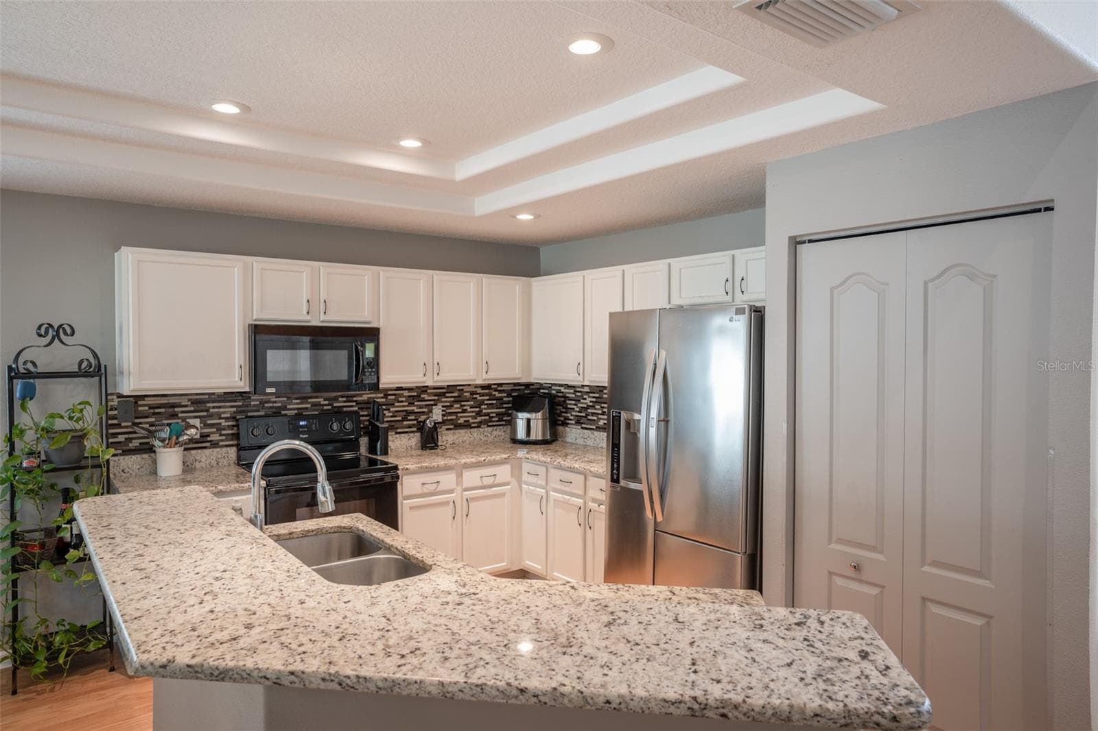 624 N Lake Blvd photo 5