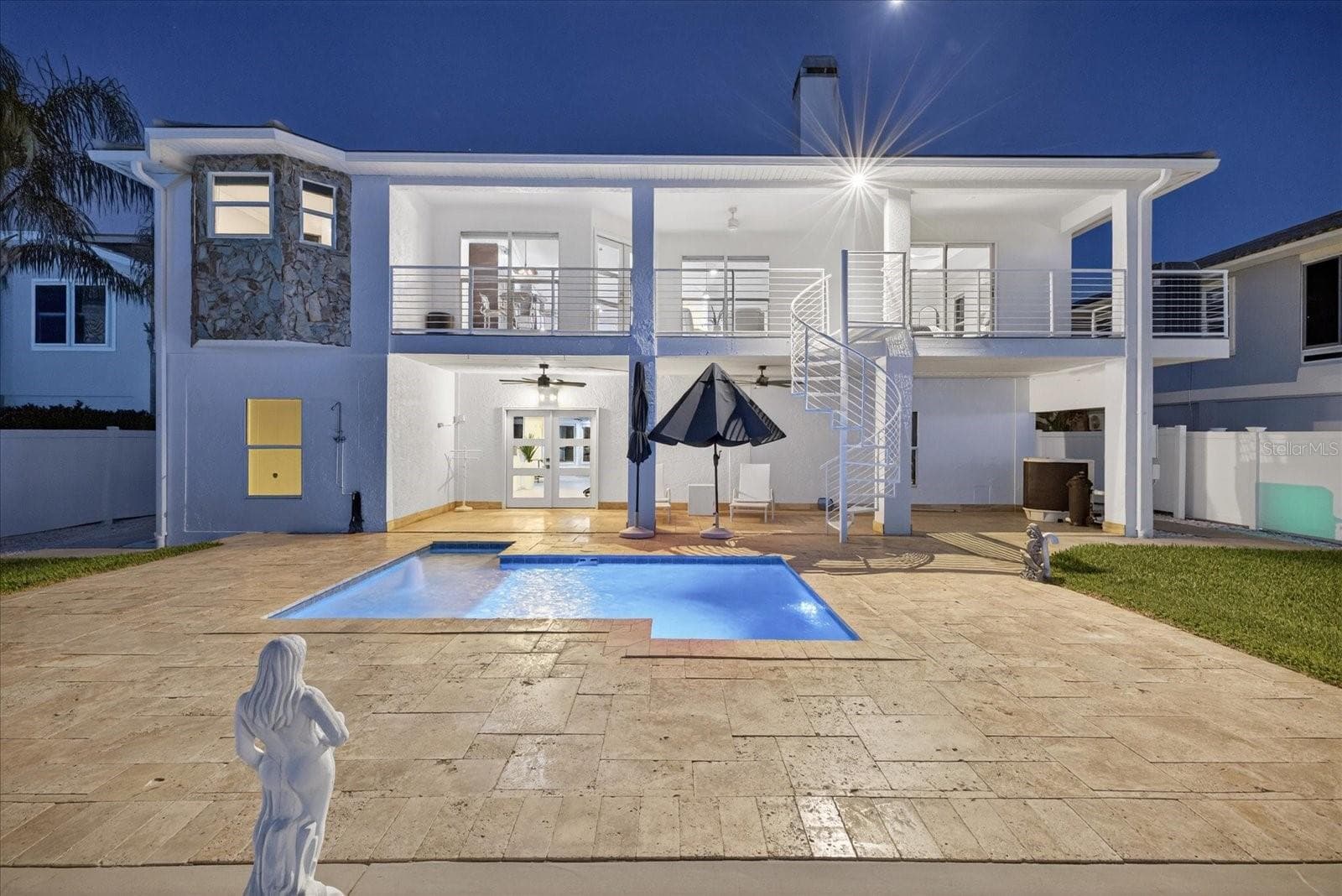 5101 South Shore Dr photo 3