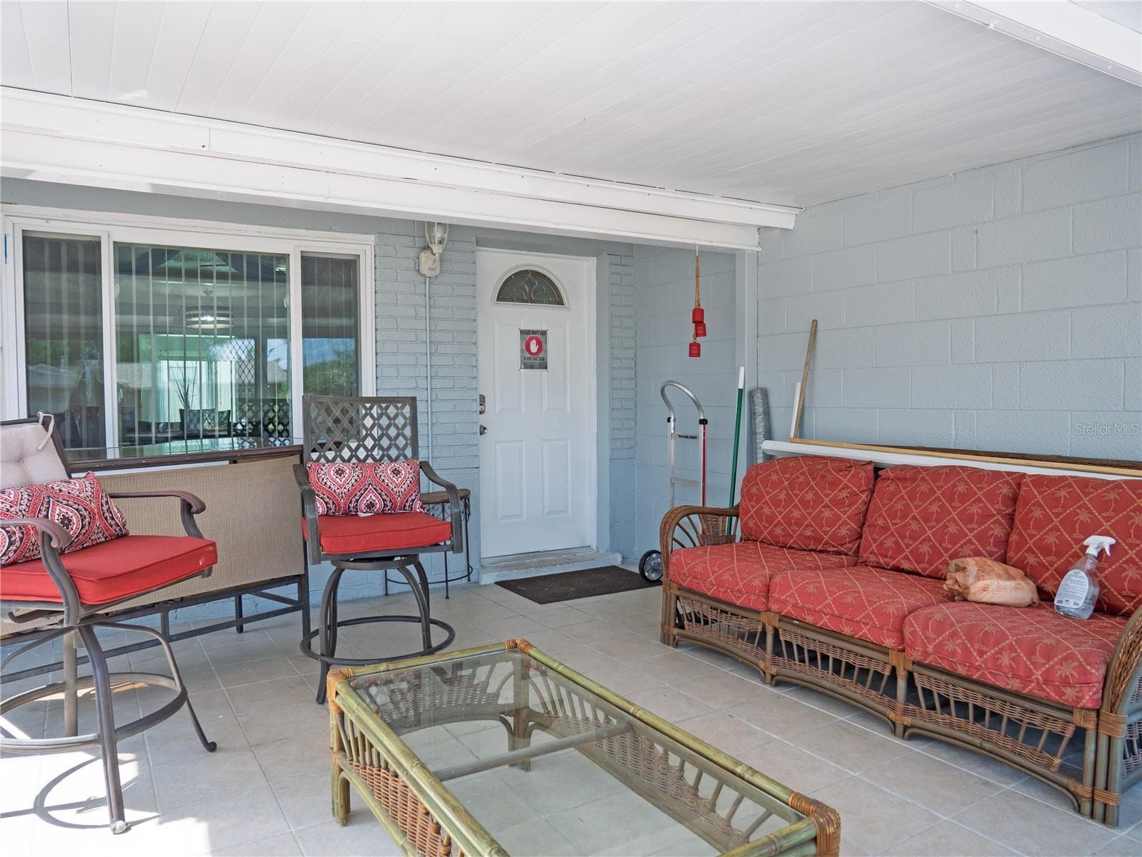 6436 Cardinal Dr photo 3