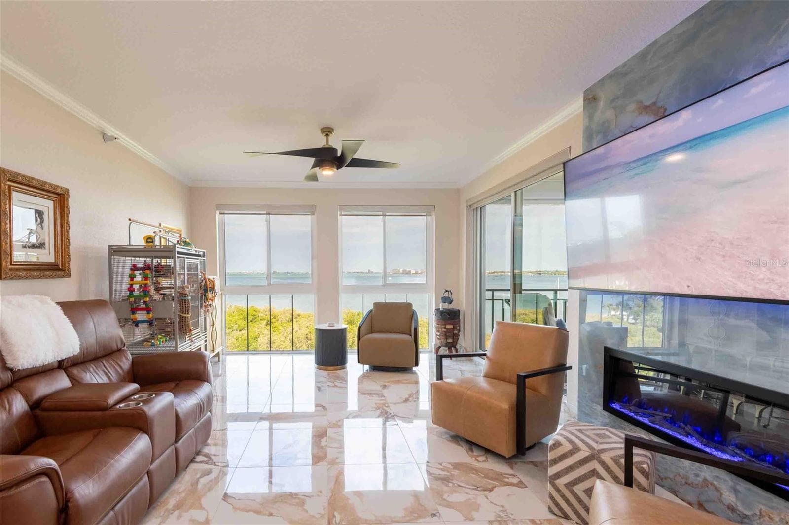 4737 Dolphin Cay Ln S #407 photo 4