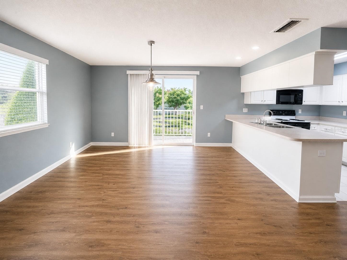 1013 Apollo Beach Blvd #202 photo 4