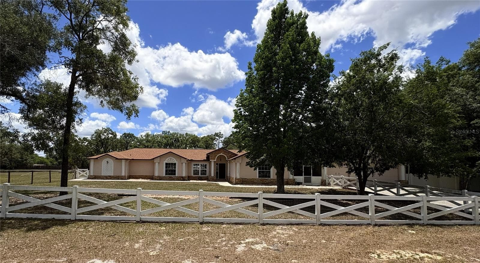 5085 Bone Ln photo 2