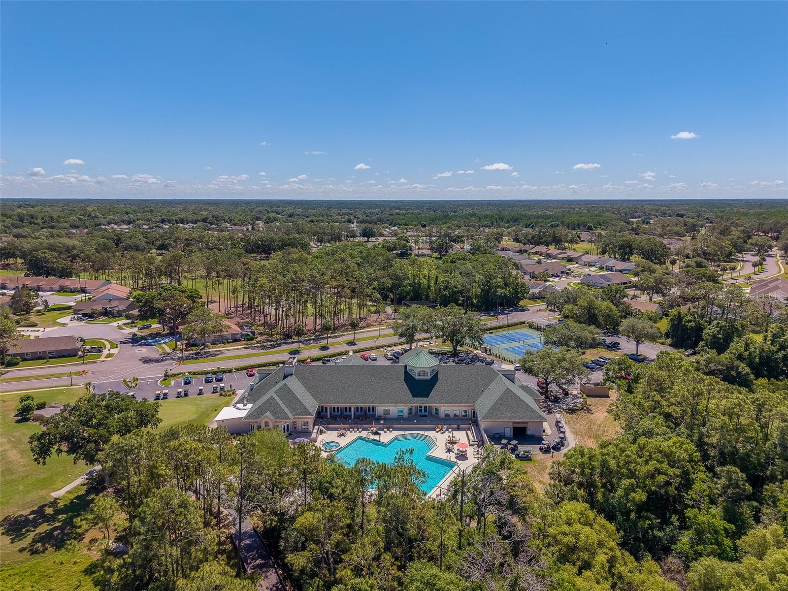10036 Brookdale Dr photo 3