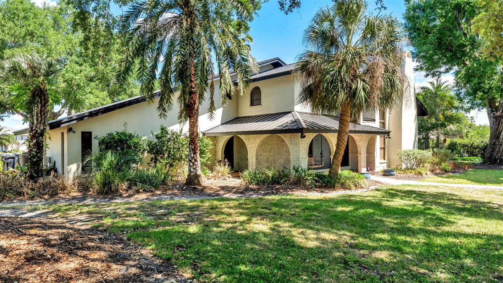 6037 Cricket Dr photo 2