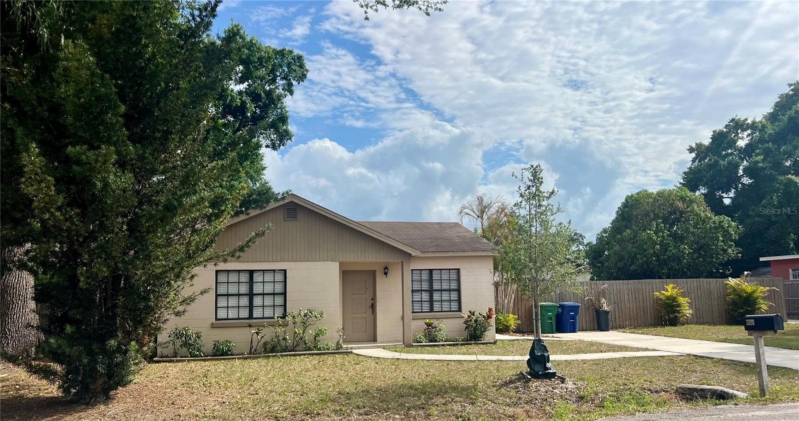 3110 W Ivy St photo 3