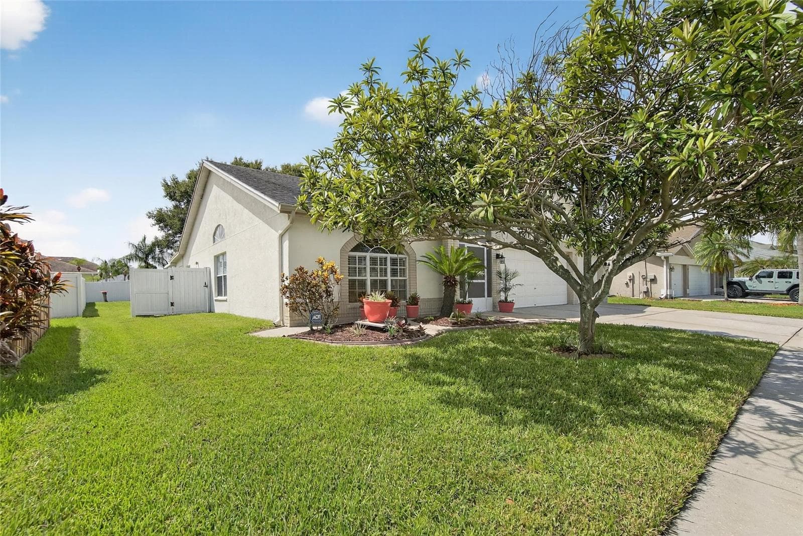 13029 Prestwick Dr photo 5