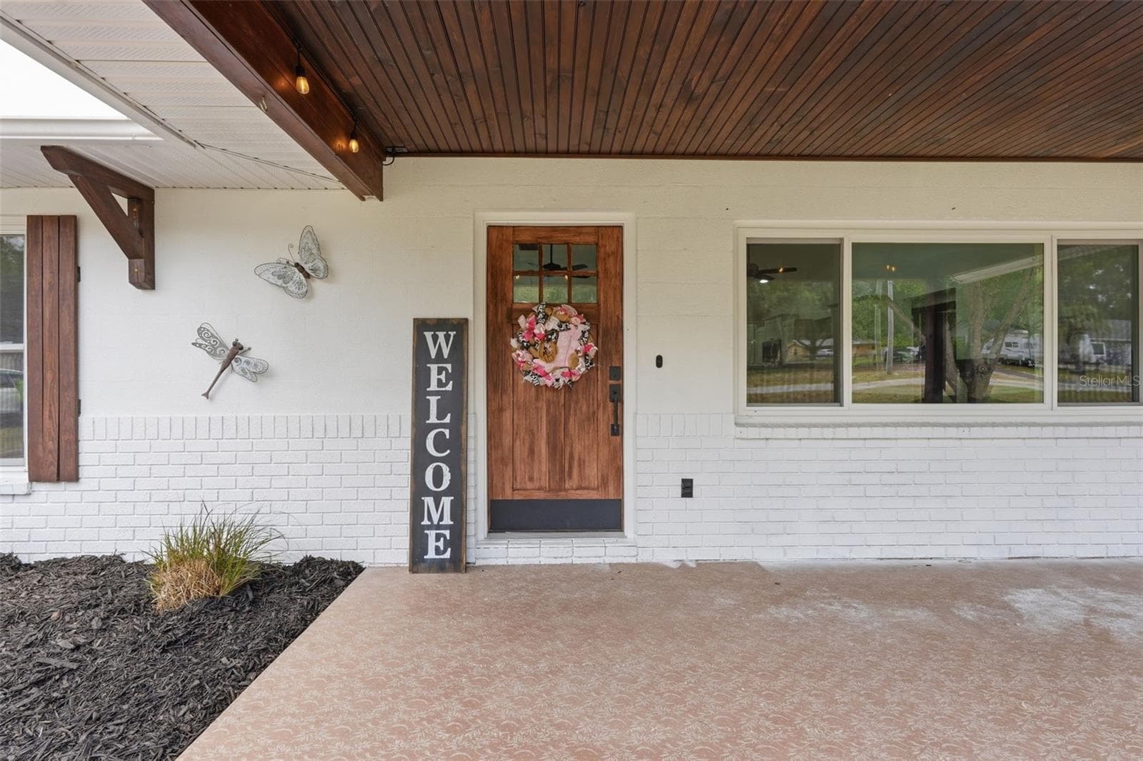 39825 Sunburst Dr photo 2