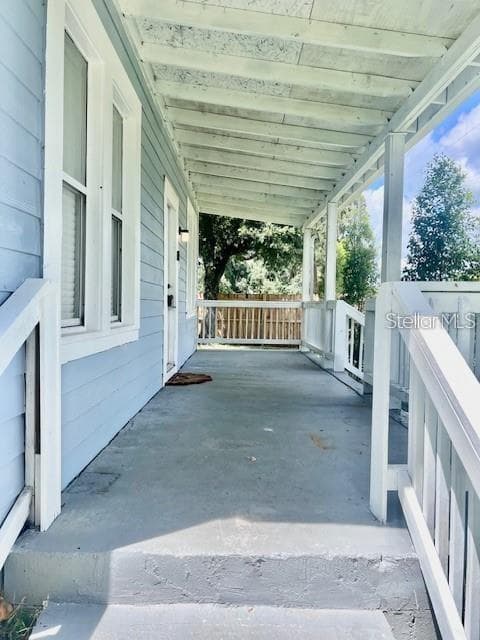 1635 Partridge Blvd photo 3