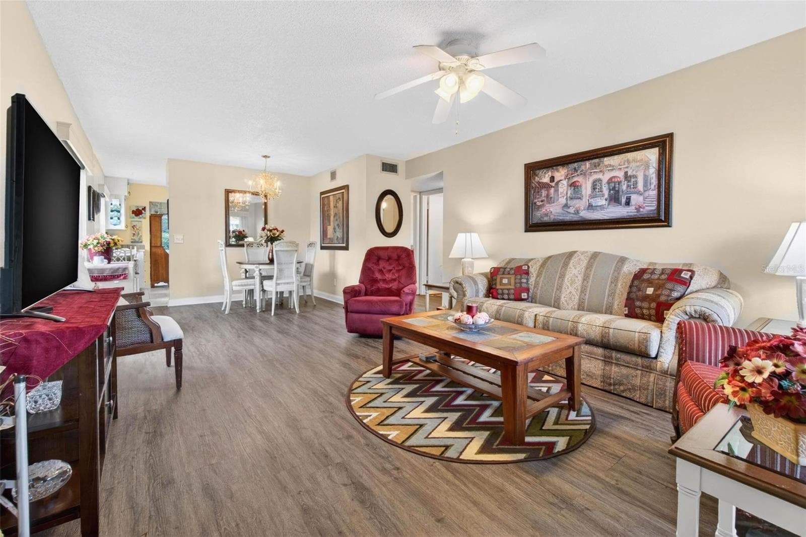 2461 Rhodesian Dr #51 photo 5
