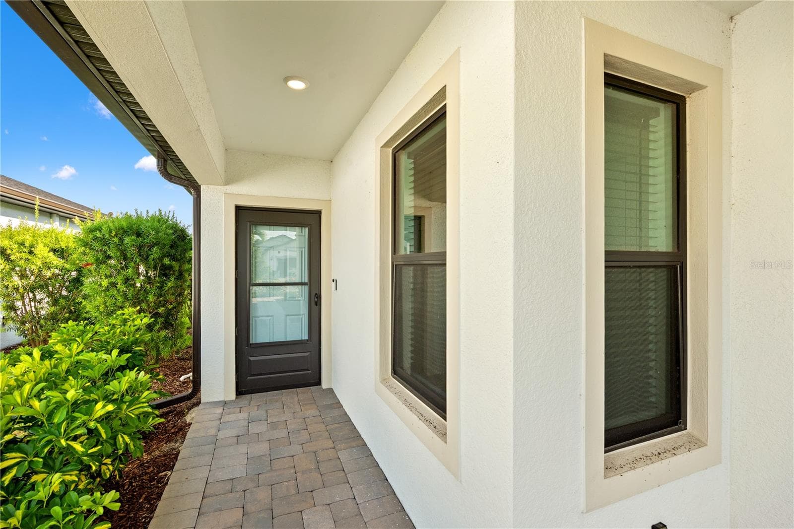 6600 Silverstar Dr photo 4