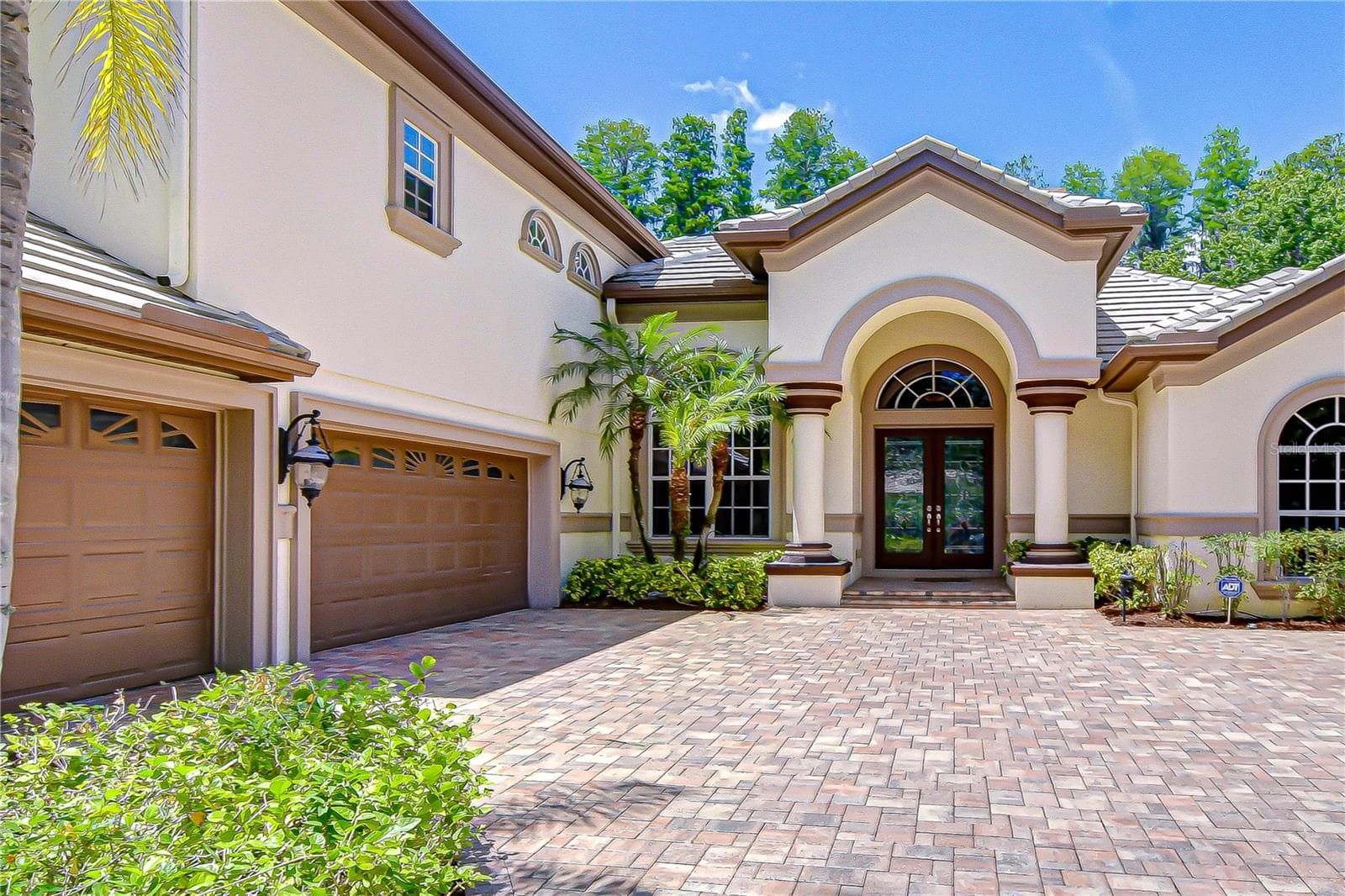 20915 Lake Vienna Dr photo 5