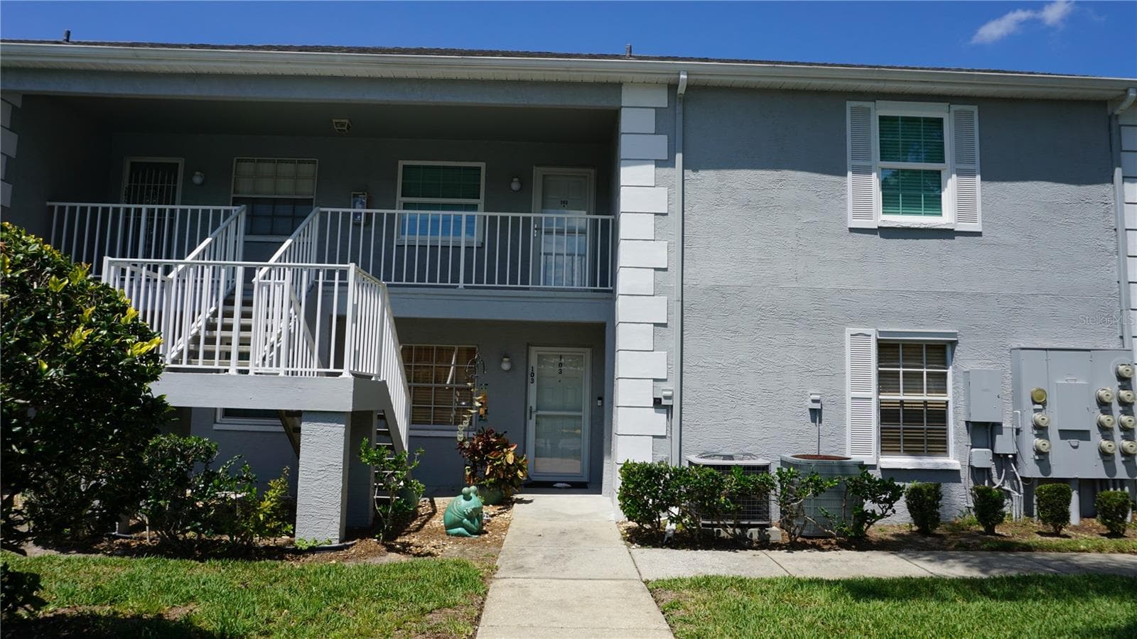 7713 Hillside CT #203 photo 2