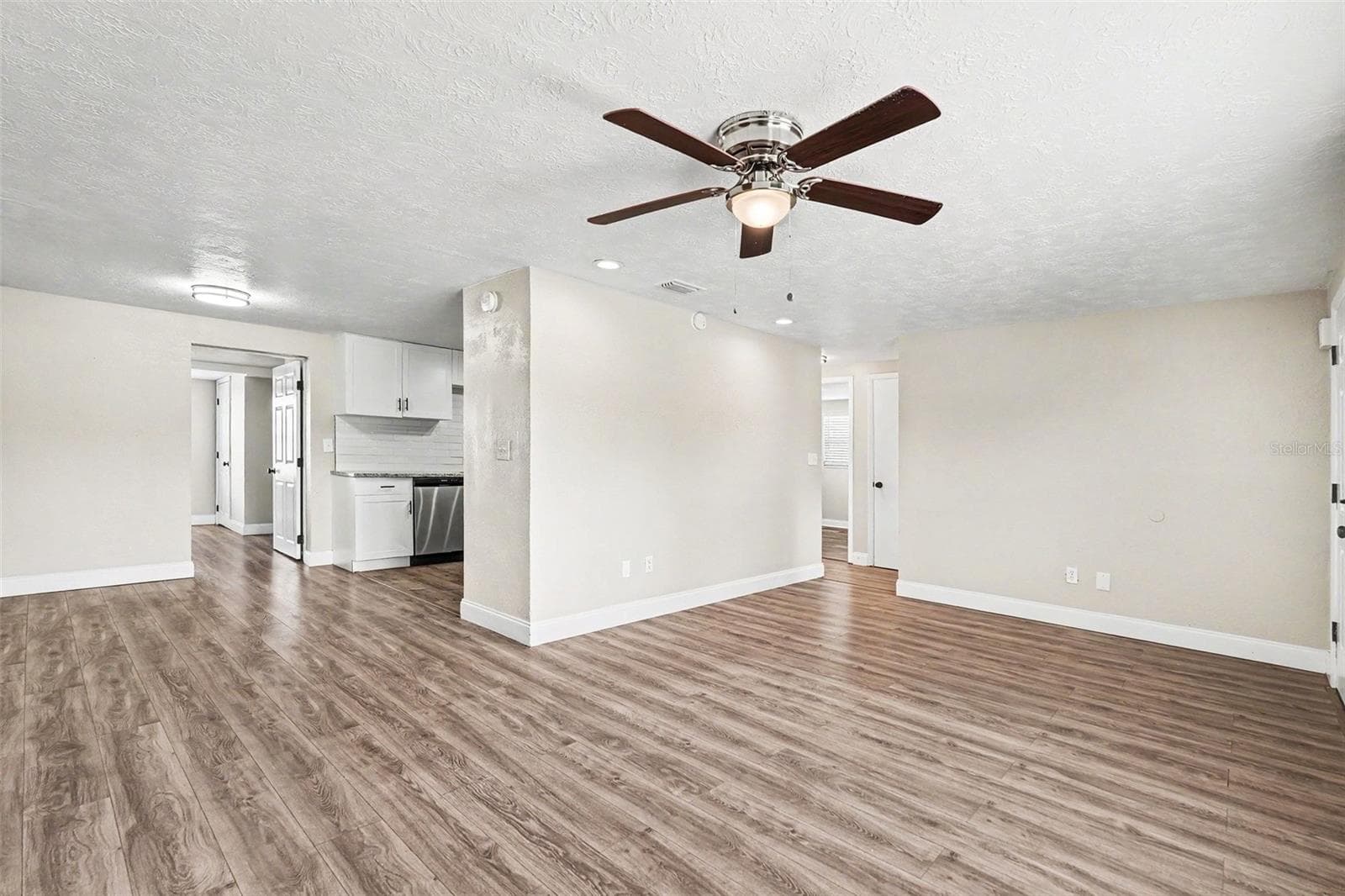 4113 Kibler Ln photo 3