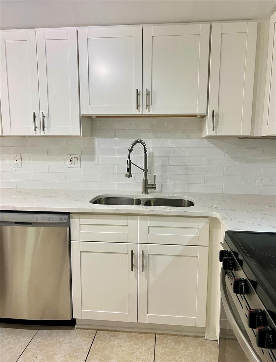 632 Edgewater Dr #139 photo 5