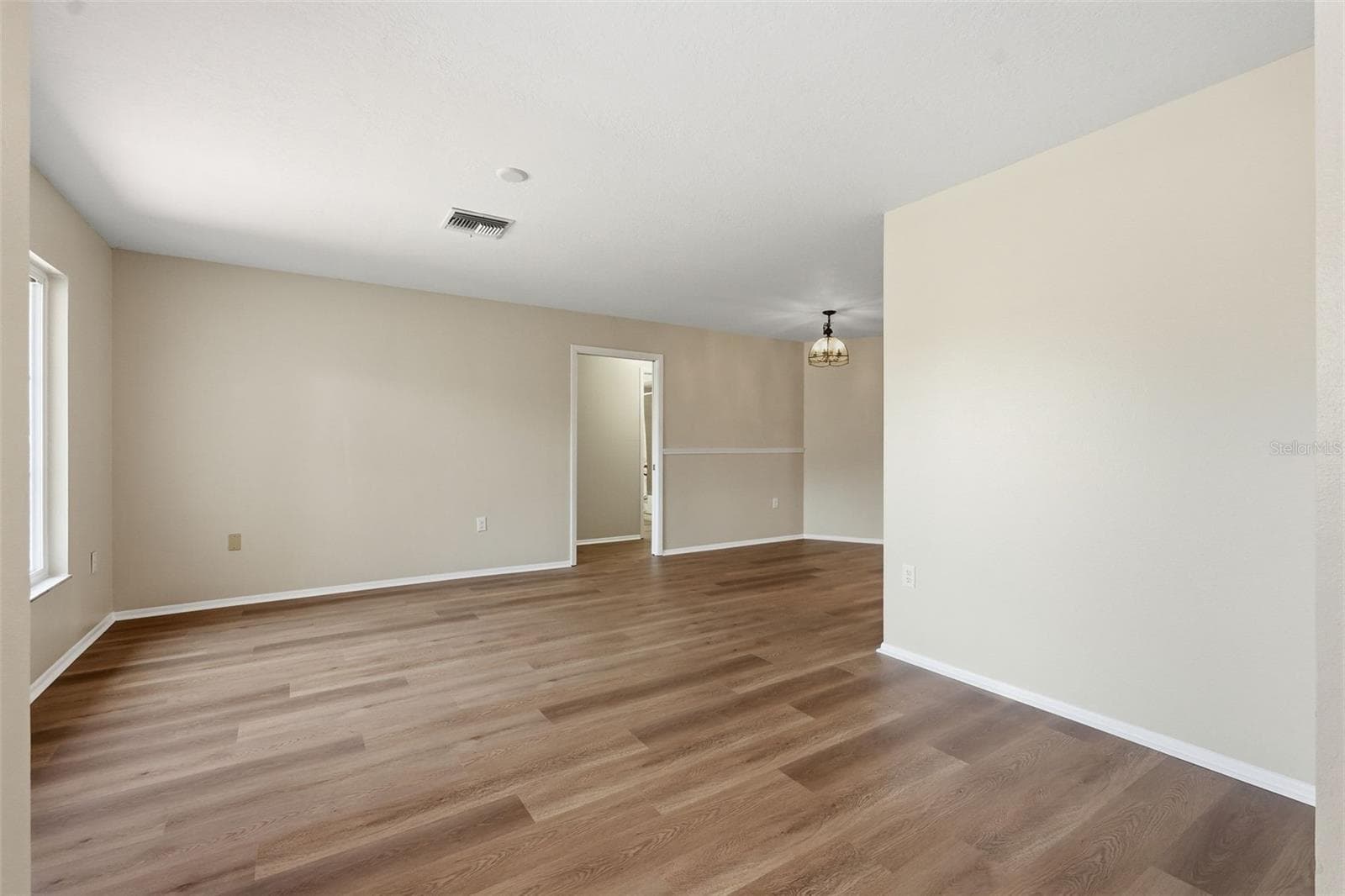 10340 Alberta CT photo 3