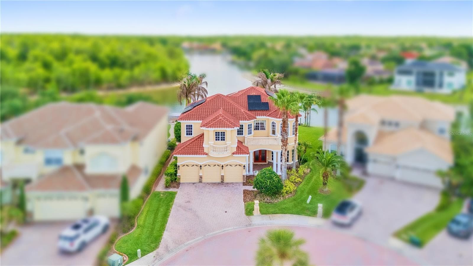 10603 Cayman Isle CT photo 4