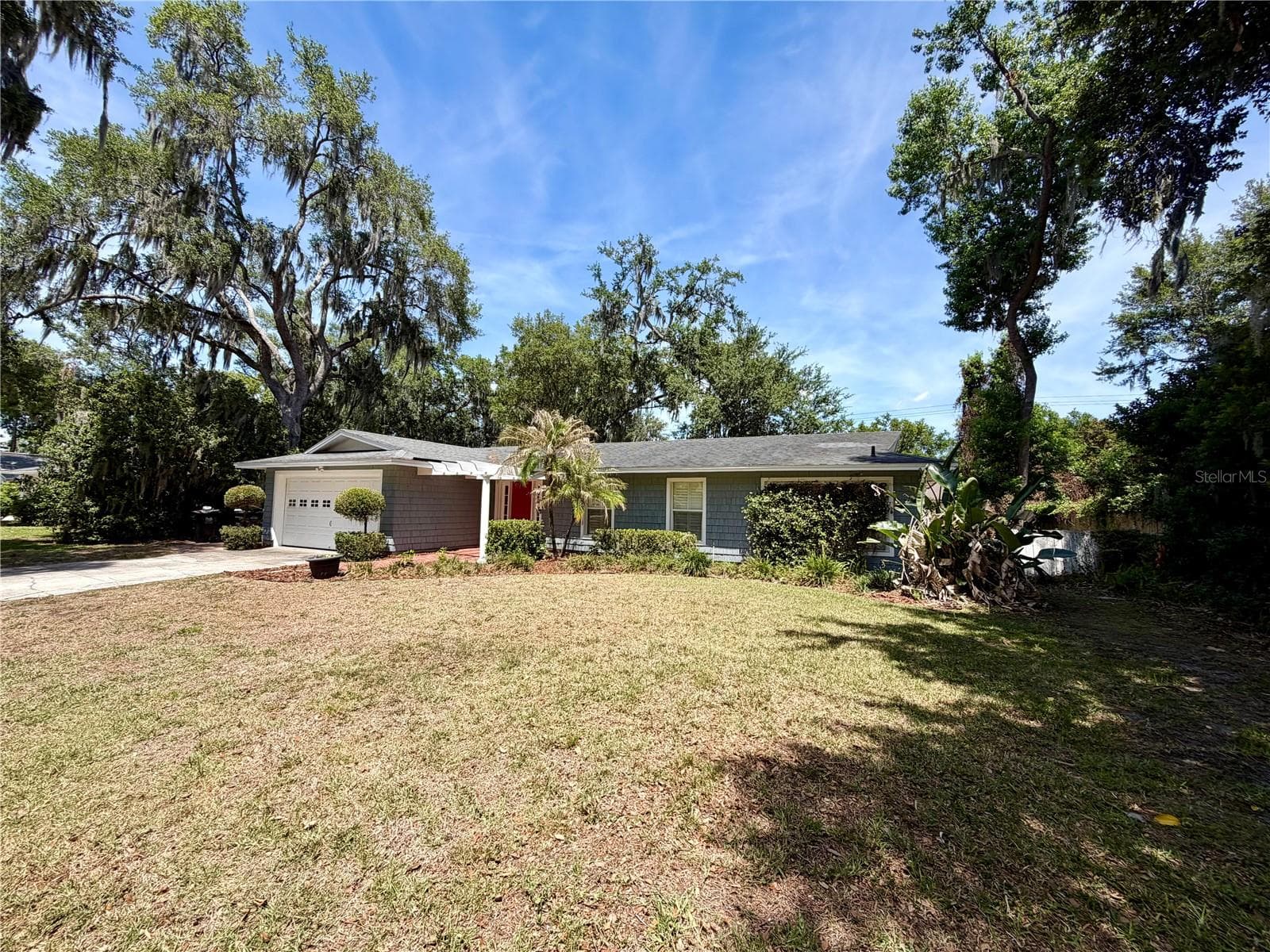 6322 Oak Sq E photo 3