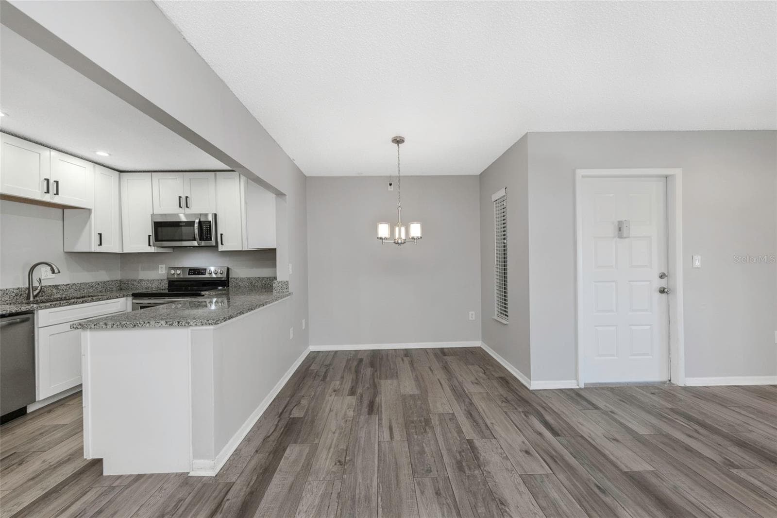 1281 Pine Ridge Cir E #A2 photo 5