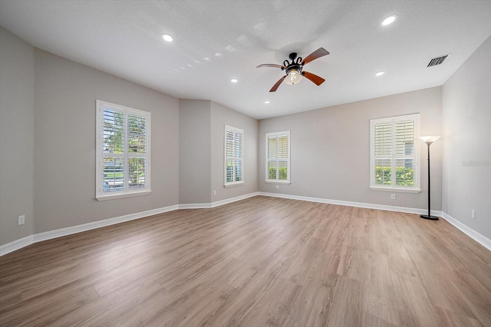 18046 Cozumel Isle Dr photo 5