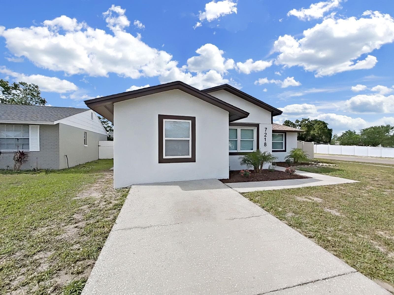 7218 Lunita CT photo 2