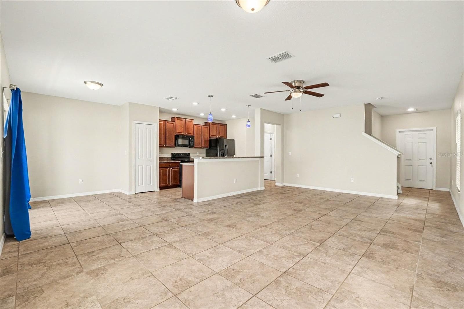 7421 French Marigold Ave photo 5