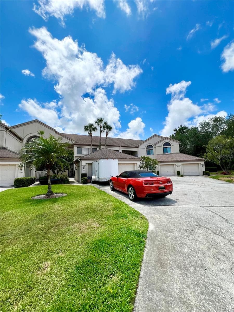 3014 Red Oak CT #102 photo 4