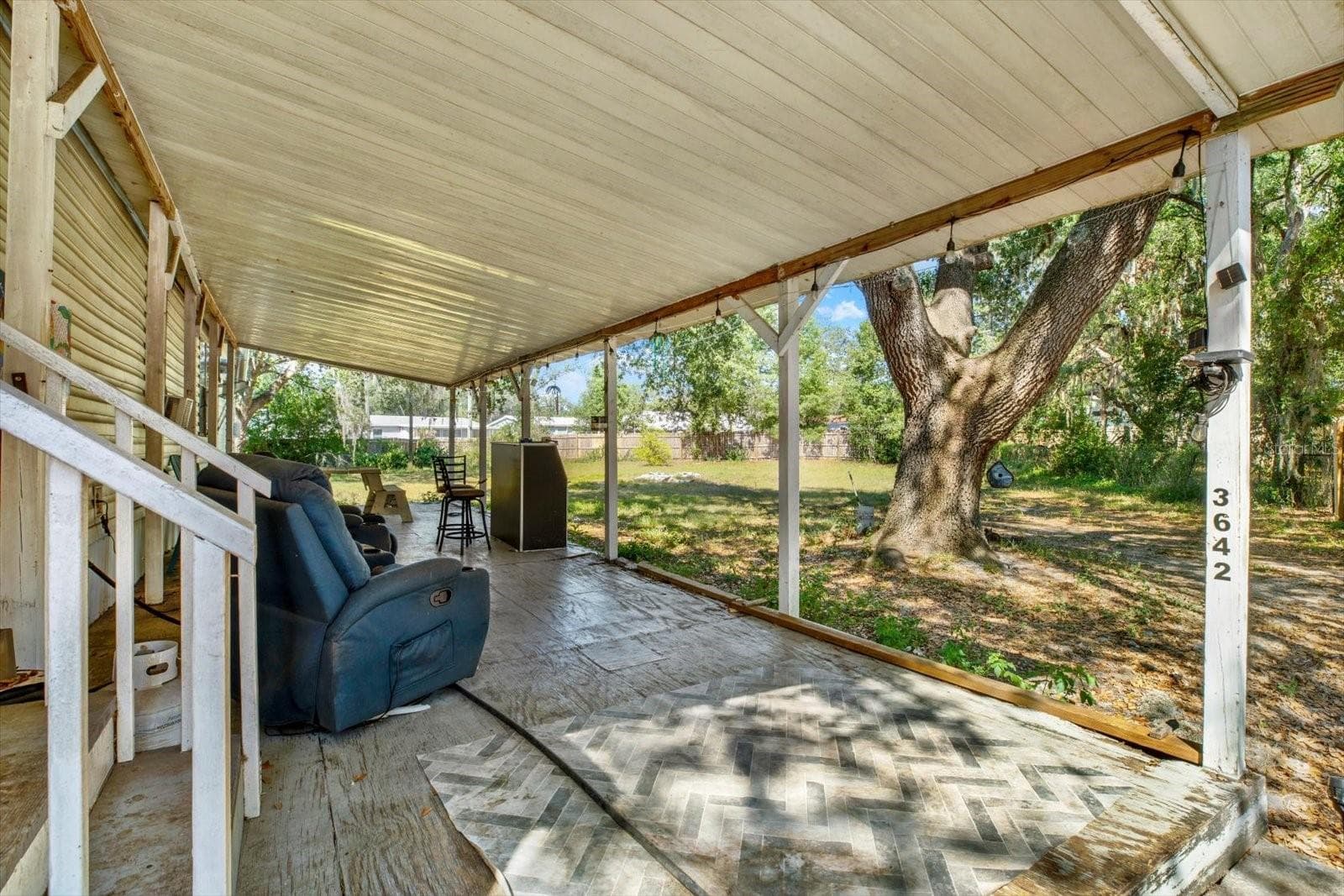 3642 Kalman Dr photo 5