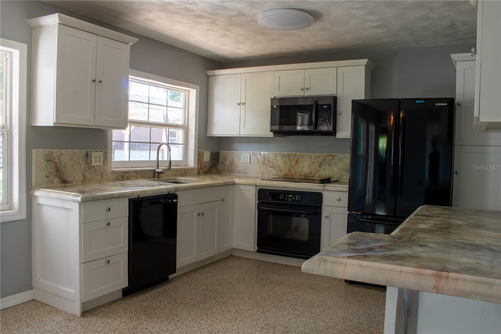 2766 Navel Dr photo 3