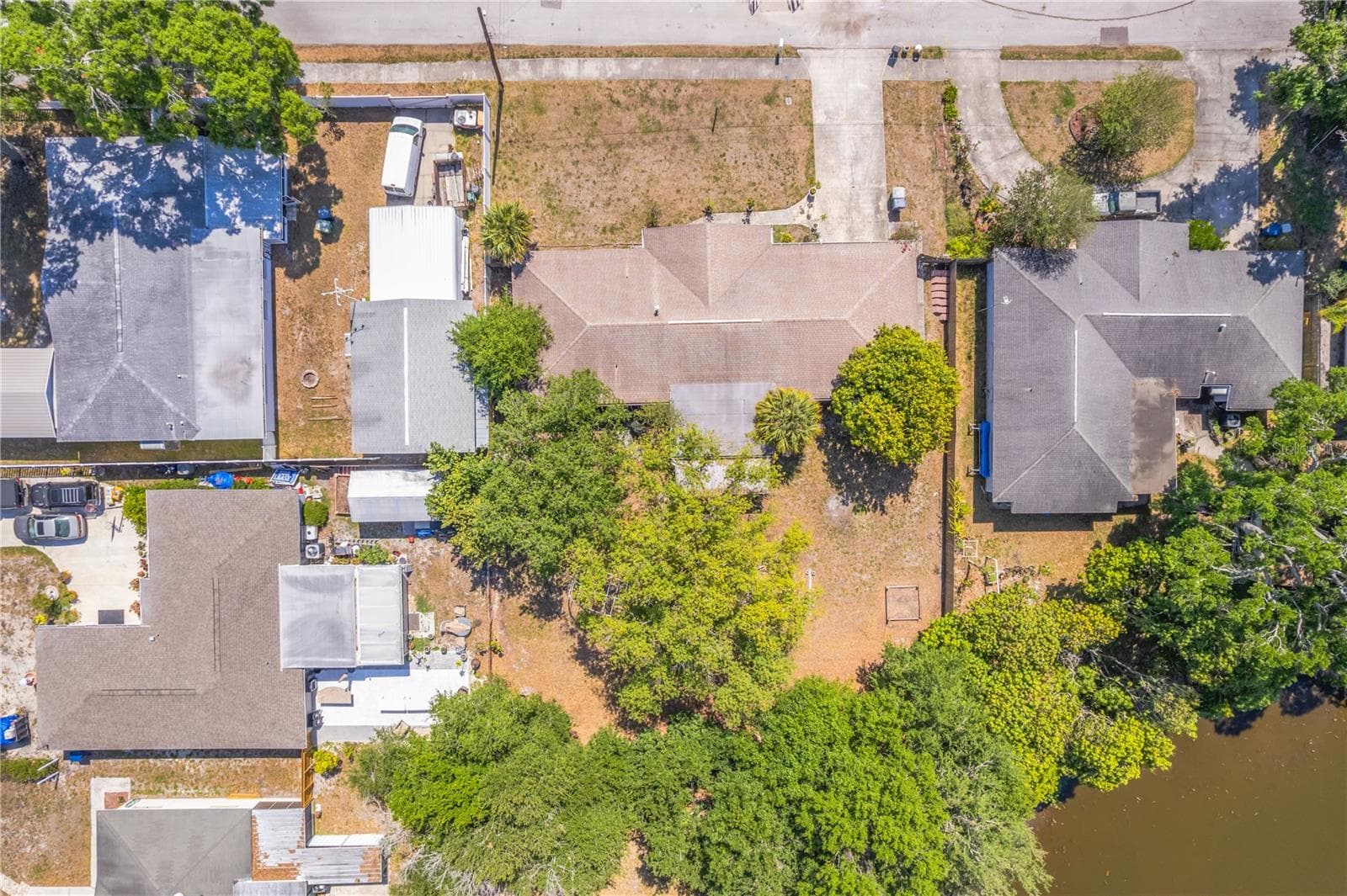 5007 S Hesperides St photo 4