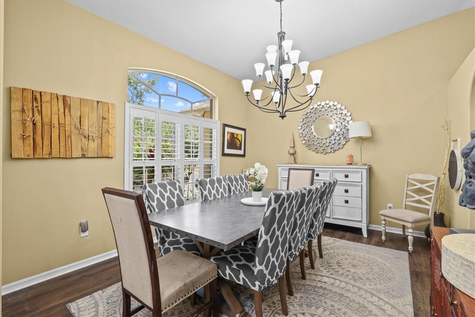 8331 Golden Prairie Dr photo 5