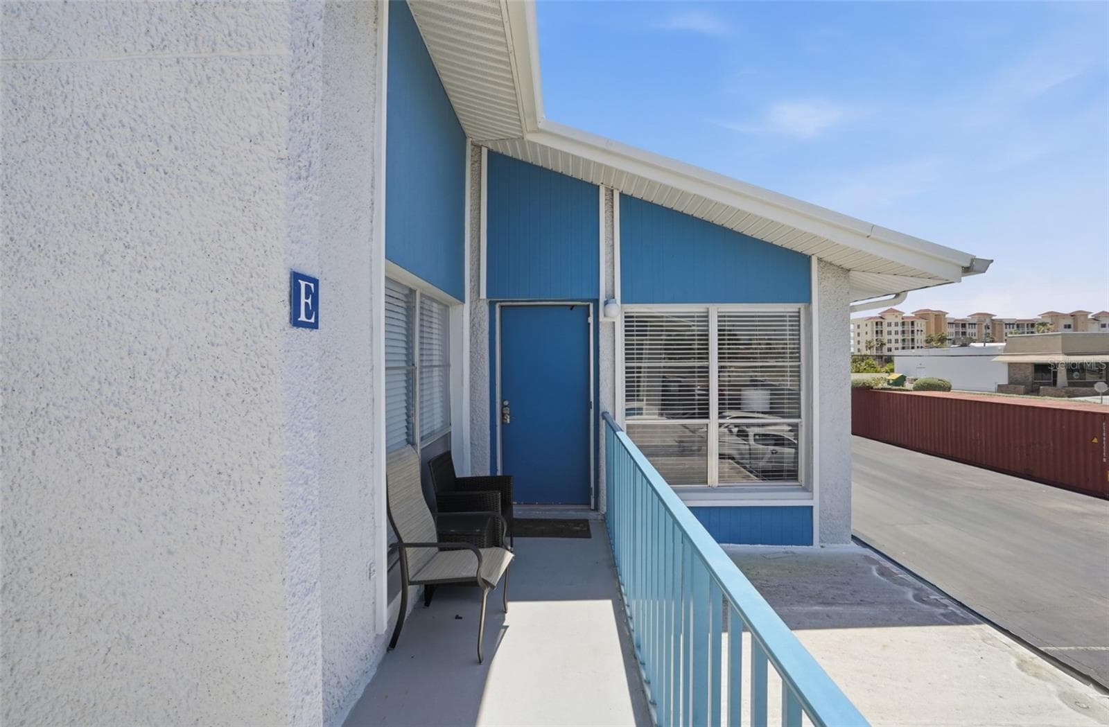 155 Medallion Blvd #E photo 3