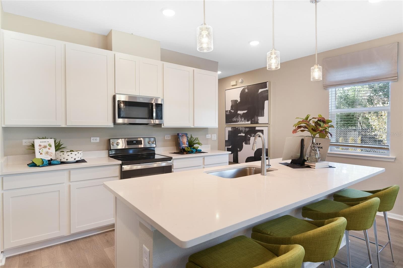 2525 29th Ln E photo 5