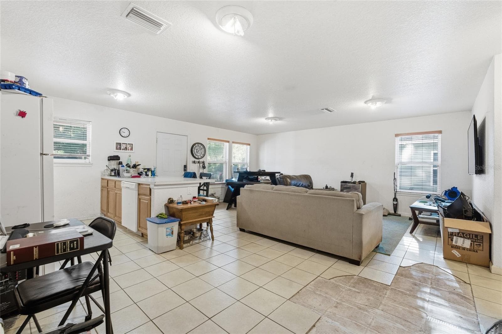 8439 Radio Ln photo 5
