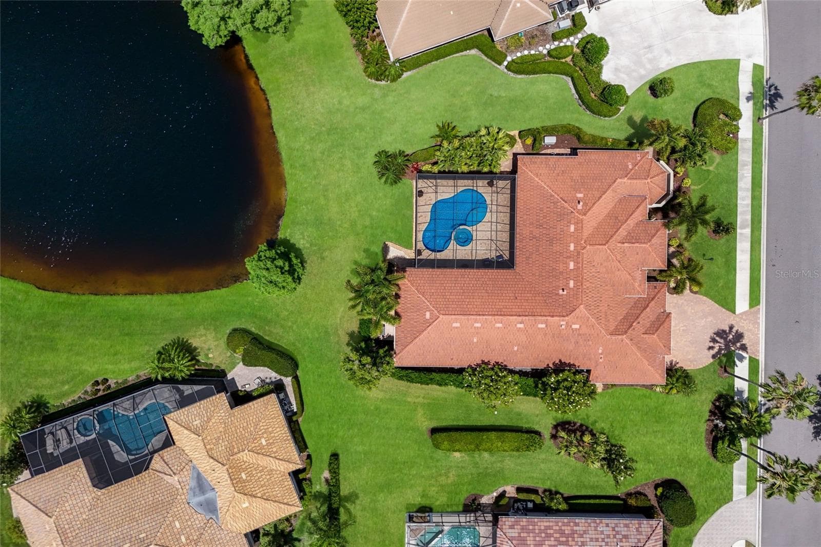 7207 Ashland Gln photo 5