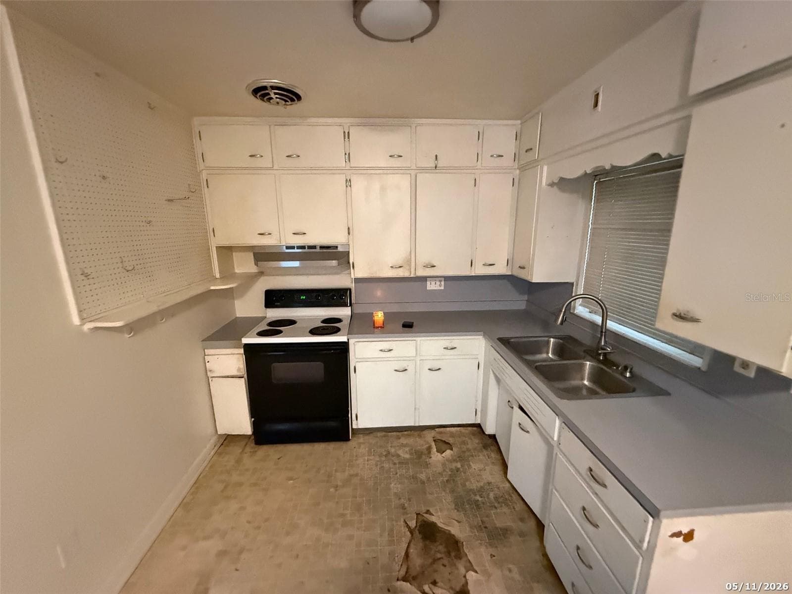 2715 Dixie Rd photo 5