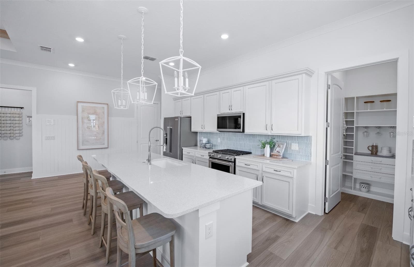 11316 Clay Ave photo 4
