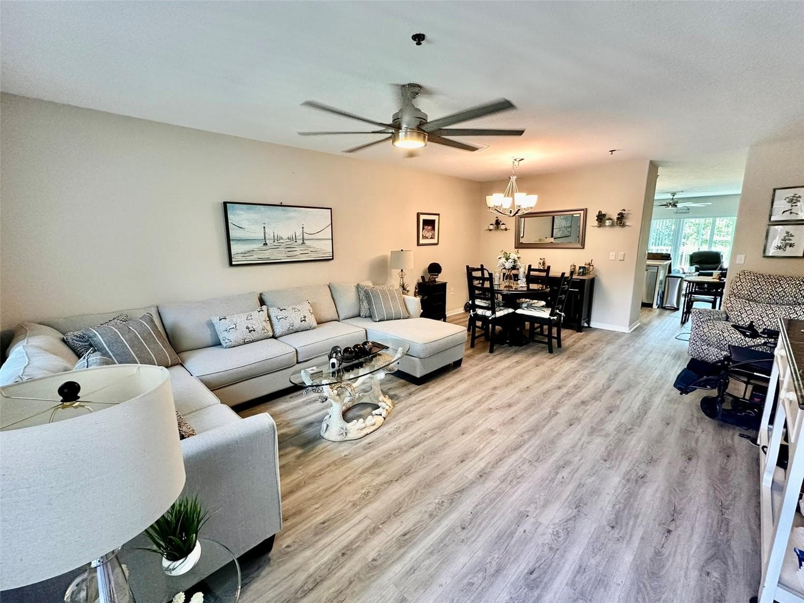2020 Shangrila Dr #219 photo 3