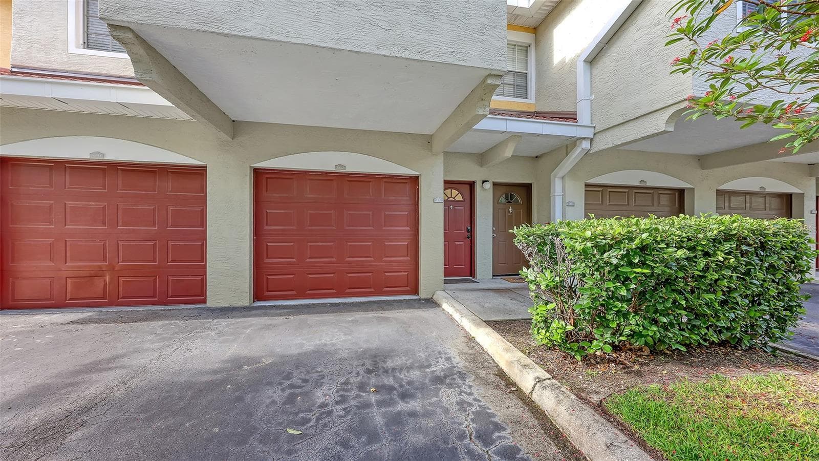 5001 Baraldi Cir #22-202 photo 2