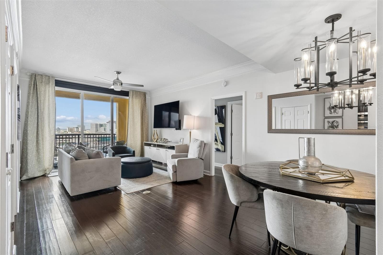 345 Bayshore Blvd #1510 photo 3
