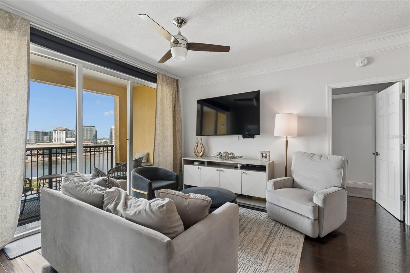 345 Bayshore Blvd #1510 photo 4