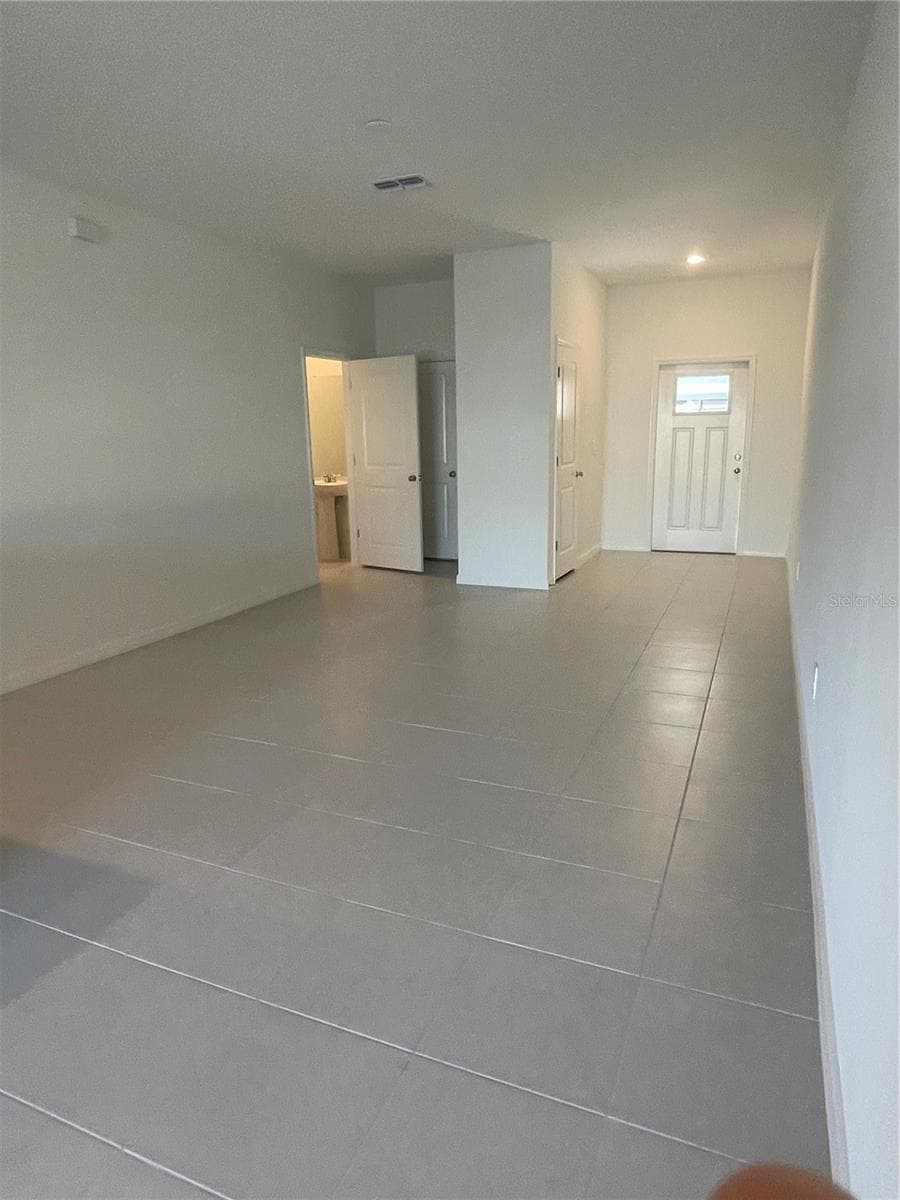 36217 Risa Michele St photo 4