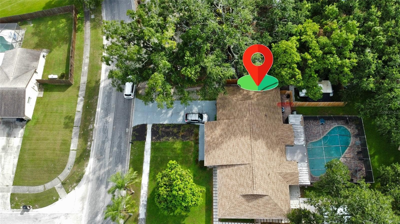 14216 Briarthorn Dr photo 3